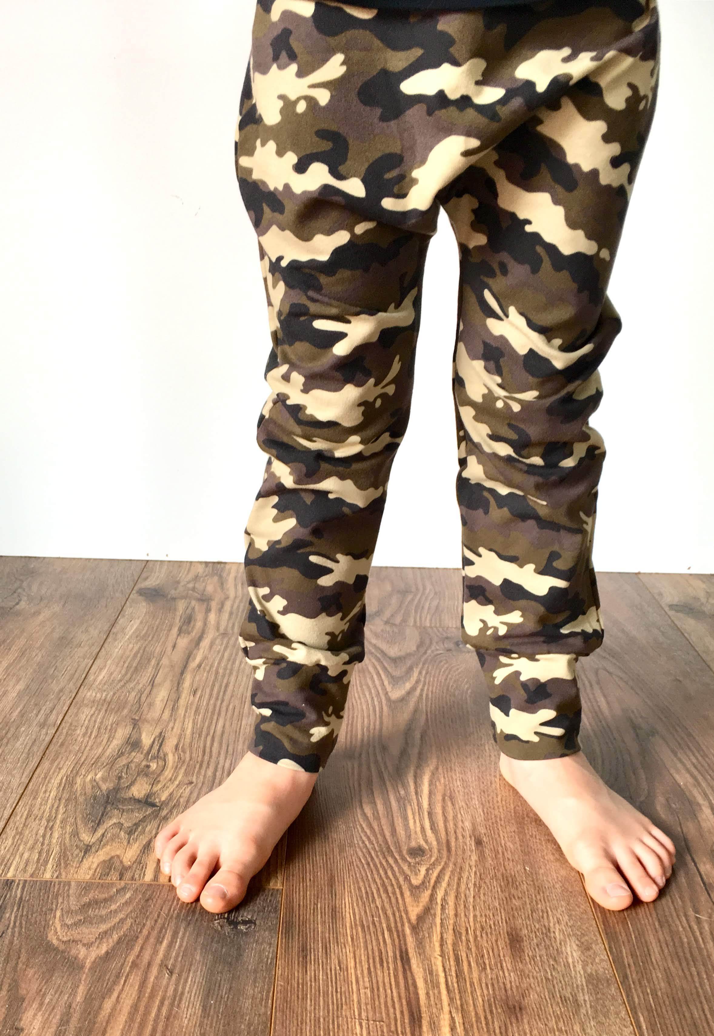 Camo Skinnies up to size 12/24m